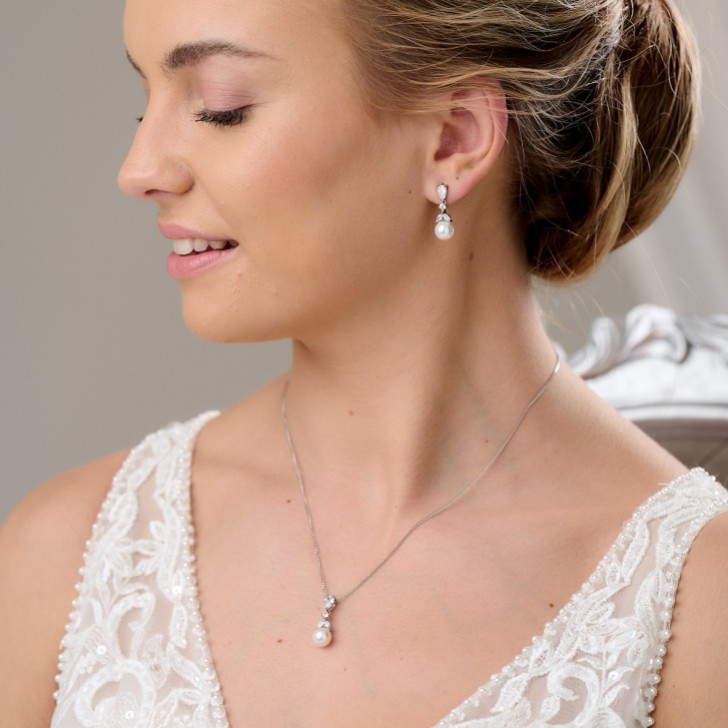 Elegance Crystal and Pearl Bridal Jewellery Set