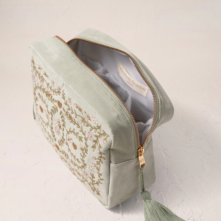 Elizabeth Scarlett English Garden Sage Green Velvet Wash Bag