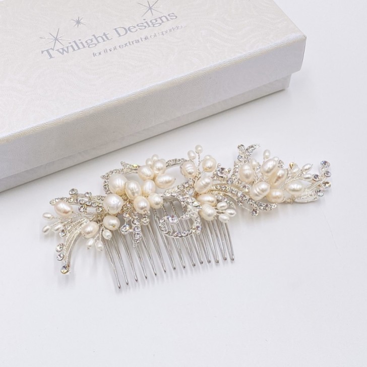 Eugenie Vintage Freshwater Pearl and Diamante Hair Comb