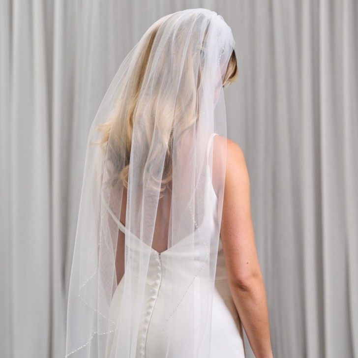 Fairmont Ivory Single Tier Fingertip Veil with Pearl and Beaded Edge