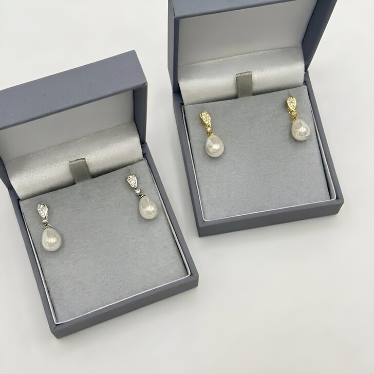 Faye Gold Teardrop Pearl and Crystal Earrrings