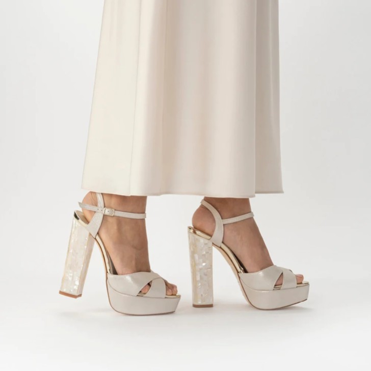 Freya Rose Bonnie Champagner Wildleder Mutter der Perle Blockabsatz Plattform Sandalen