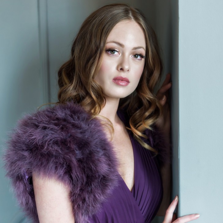 Bolero da sposa in piume d'uva Sophia