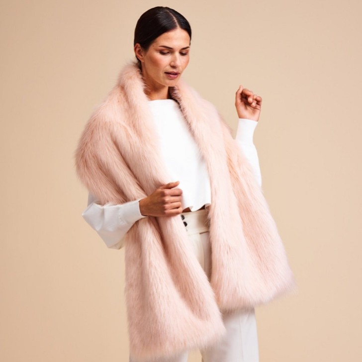 Helen Moore Étole longue en fausse fourrure Blush