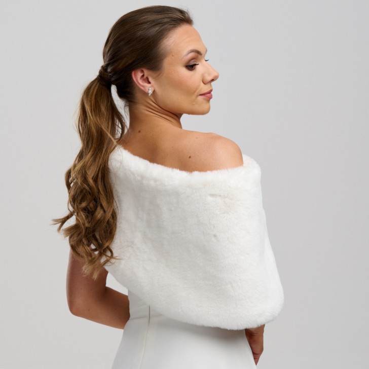 Helen Moore Ivory Faux Fur Wedding Wrap