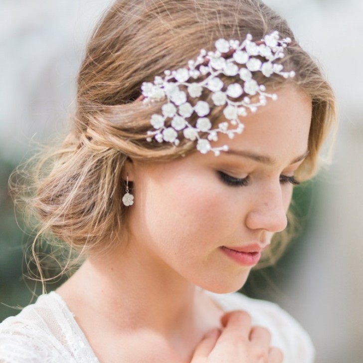 Hermione Harbutt Bianca Mother of Pearl Flower Droplet Earrings