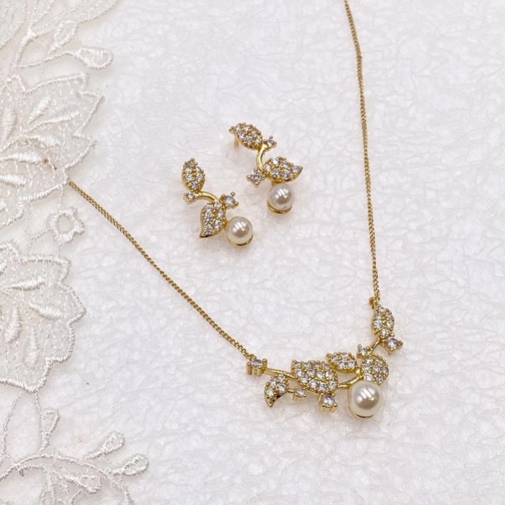 Ivory and Co Aphrodite Gold Brautschmuck Set