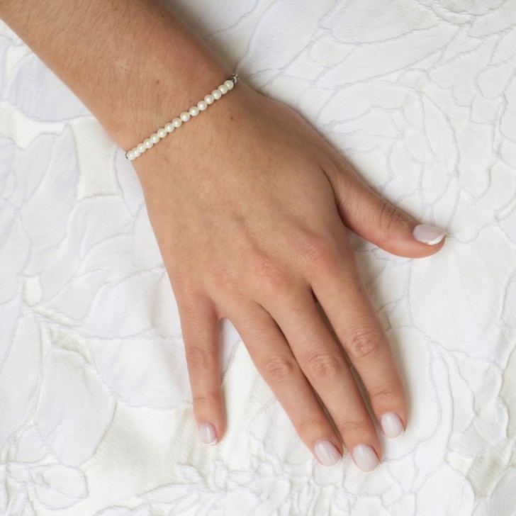 Ivory and Co Carlisle Silver Pearl Toggle Bracelet