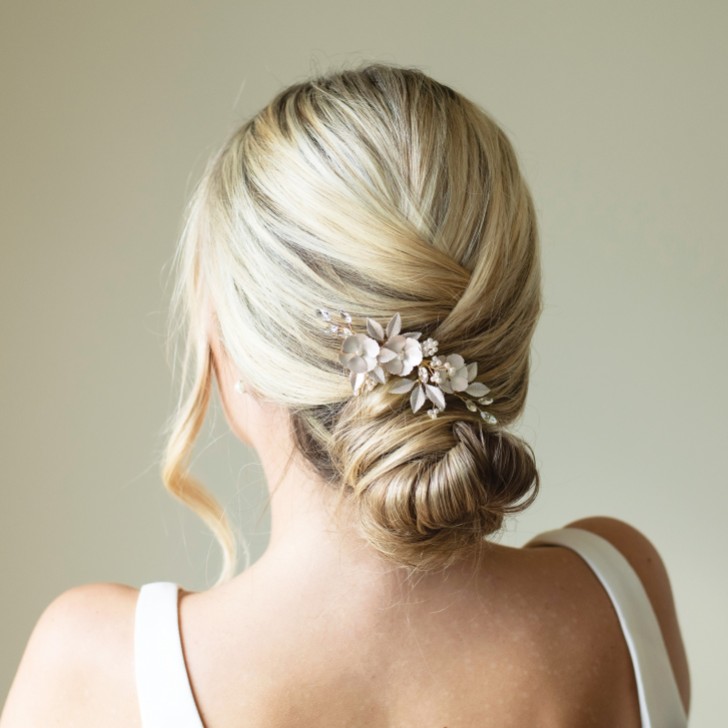 Ivory and Co Gardenia Gold Dainty Crystal and Pearl Floral Hair Clip