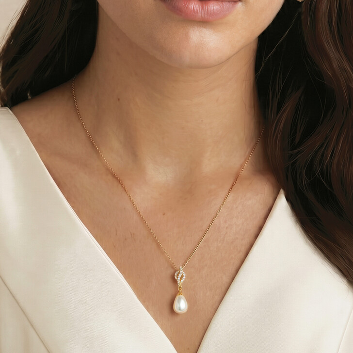 Ivory and Co Lisbon Gold Pearl Jewellery Set