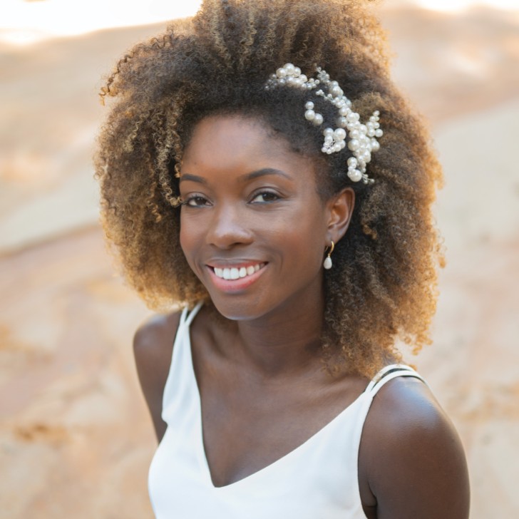 Ivory and Co Pearl Haze Silver Comb and Hair Pin Set