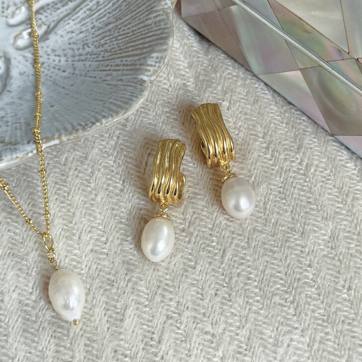Ivory and Co West Palm Gold Pearl Earrings