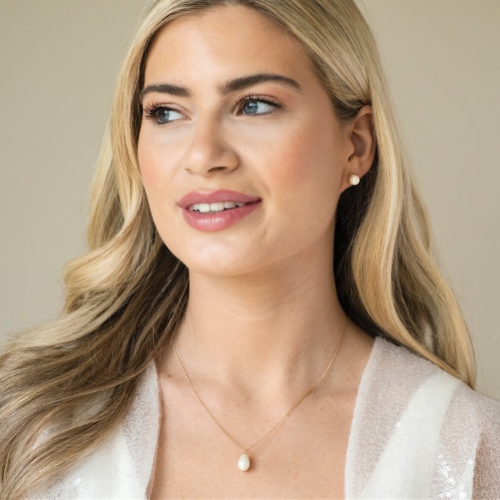 Ivory and Co Westbury Gold Pearl Drop Pendant