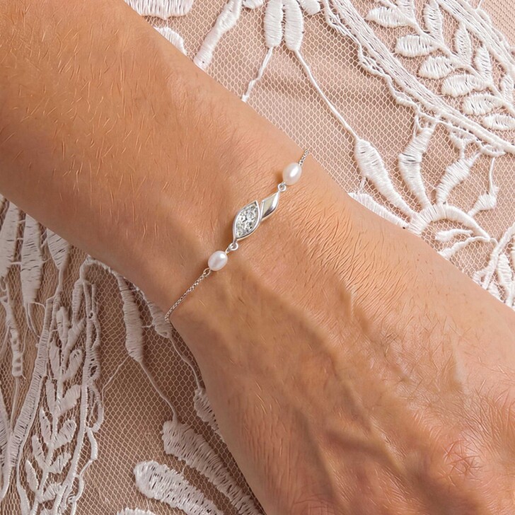 Ivory and Co Woodstock Silver Crystal Pearl Bracelet