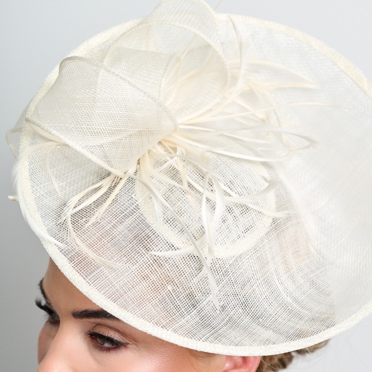 Creme große Sinamay Scheibe Hochzeit Fascinator