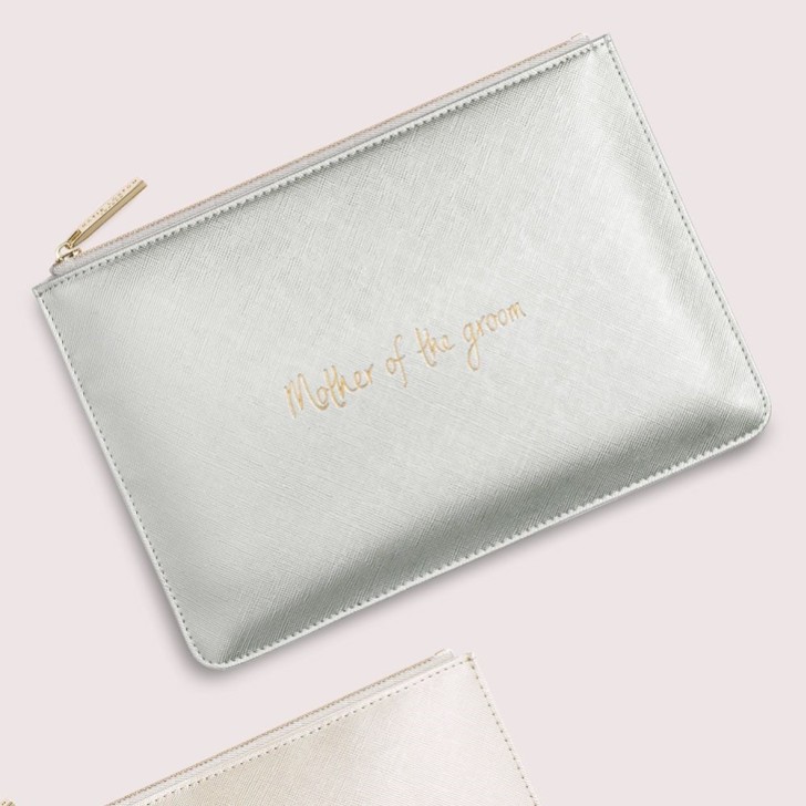 Katie Loxton mutter des Bräutigams