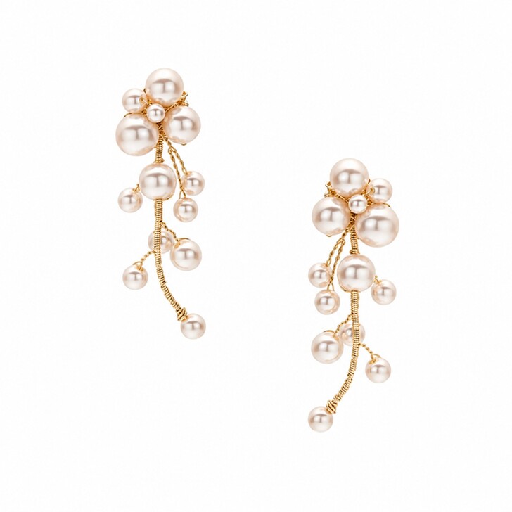 Pendientes Laurel Blush con ramita de perlas y gota dorada