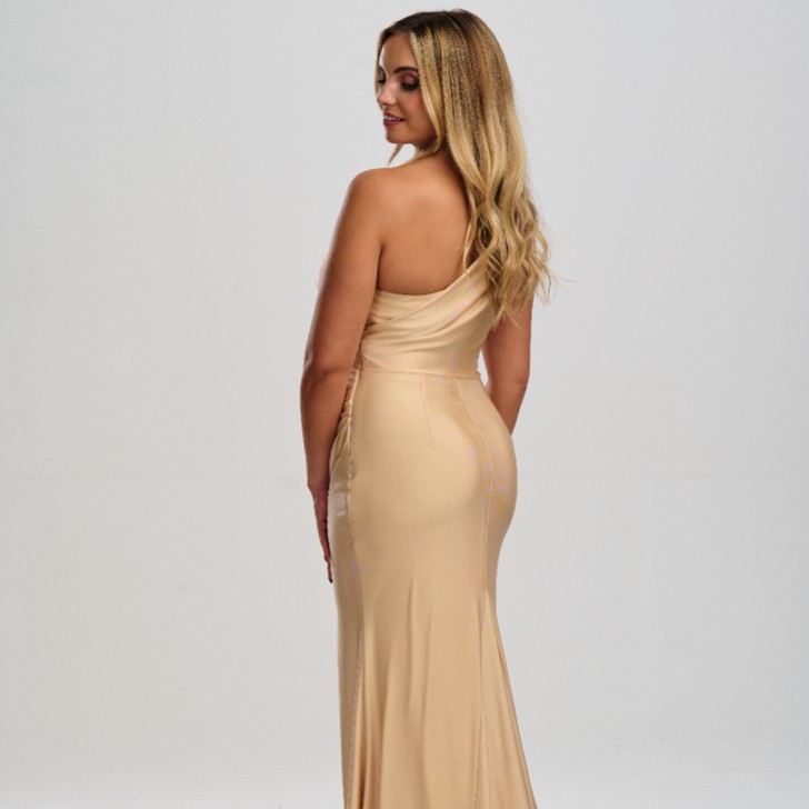Linzi Jay Robe de bal de fin d'année asymétrique en satin stretch avec fente et traîne