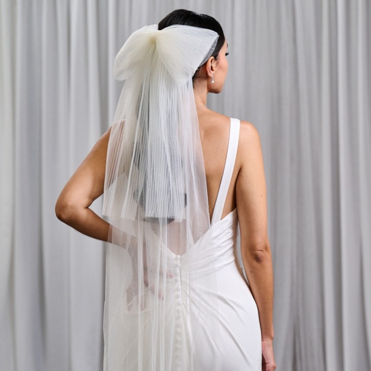 Mayfair Elfenbein Plissee Tüll Schleife Schleier