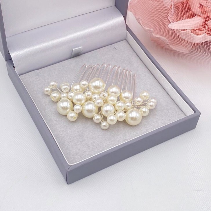 Michaela Small Pearl Silver Hair Comb