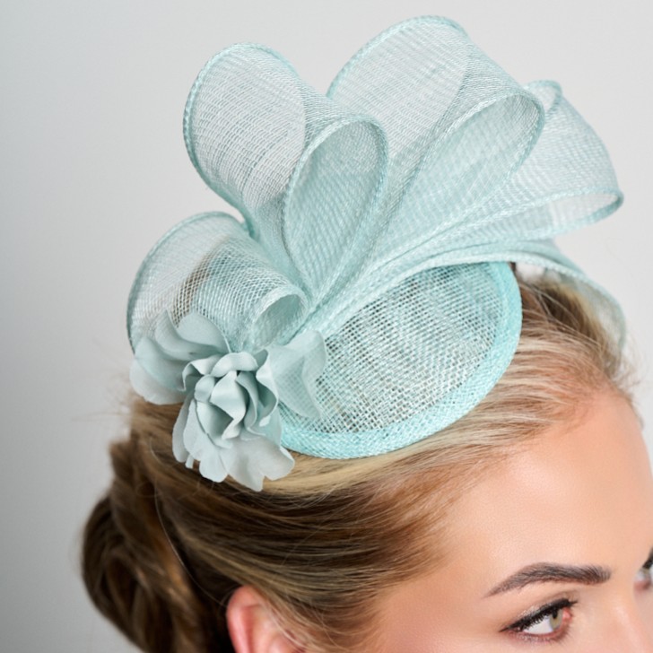 Mintgrün Einfache Seite Falte Sinamay Hochzeit Fascinator