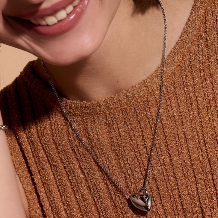 Olivia Burton Knoten-Herz-Silber-Anhänger-Halskette