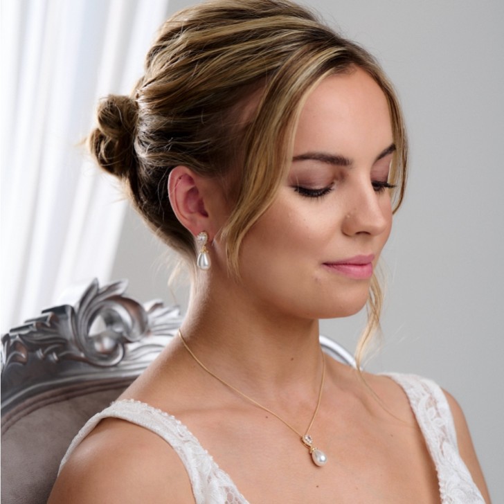 Paloma Gold Teardrop Pearl Bridal Jewellery Set