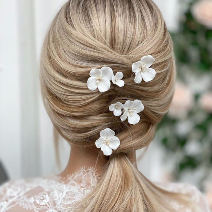 Paradise Ivory Ceramic Flower Hair Pins