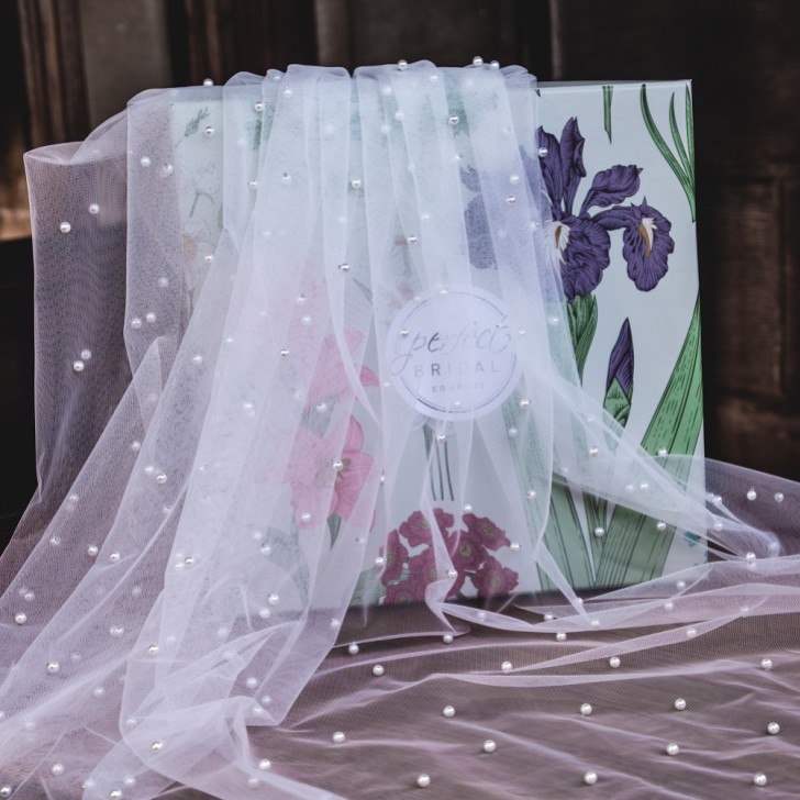 Perfect Bridal Ivory Single Tier Cut Edge Scattered Pearl Veil