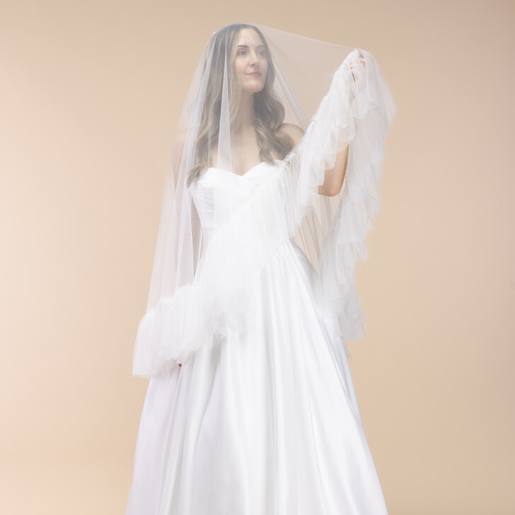 Perfect Bridal Ivory Single Tier Ruffle Tulle Edge Veil
