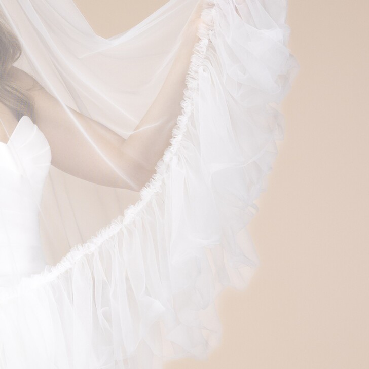 Perfect Bridal Ivory Single Tier Ruffle Tulle Edge Veil