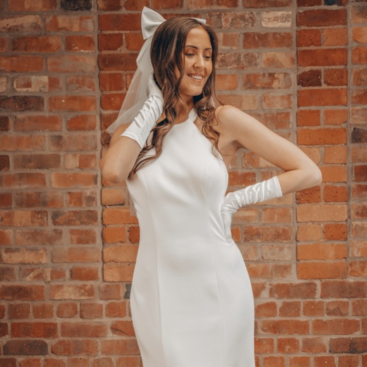 Perfect Bridal Ivory Two Tier Short Bow Veil