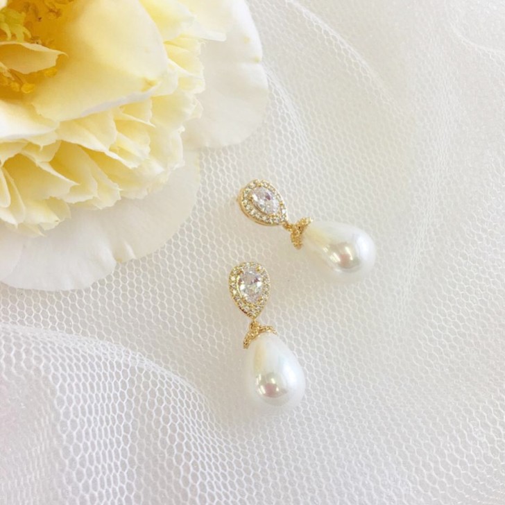 Paloma Teardrop Pearl Wedding Earrings (Gold)