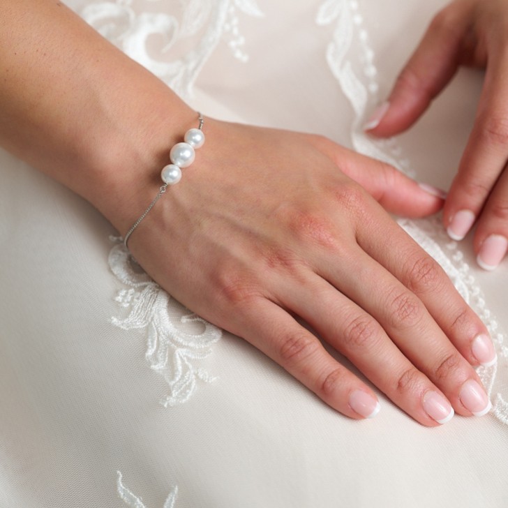 Sadie Silver Dainty Pearl Bracelet