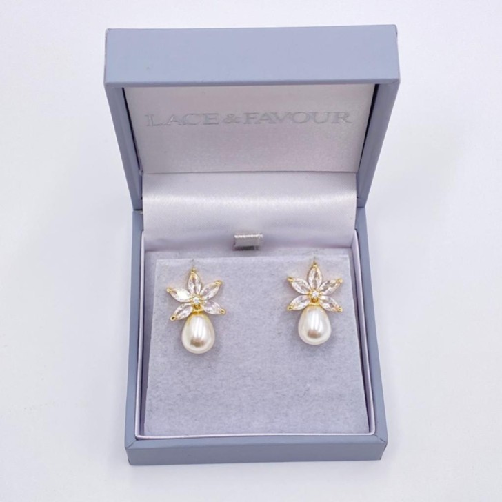 Sahara Gold Crystal Leaves and Teardrop Pearl Earrings