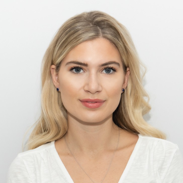 Sarah Alexander Muse Cloudy Green Kyanite Solitaire Stud Earrings