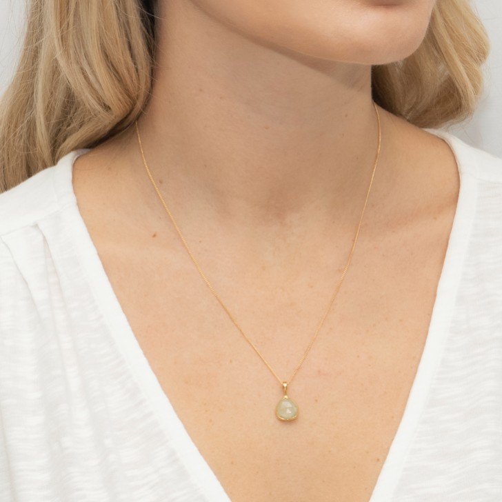 Sarah Alexander Lemongrass Prehnite Gold Pendant