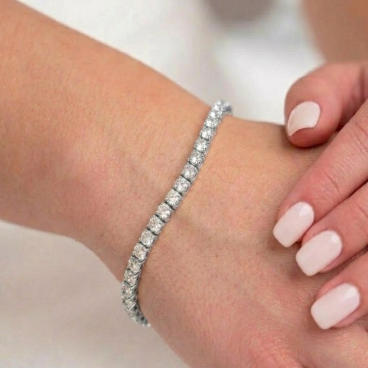 Alanna Simple Cubic Zirconia Tennis Bracelet (Silver)