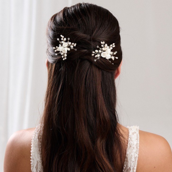 Snowdrop Porcelain Flowers and Freshwater Pearl Hair Pin (Gold)