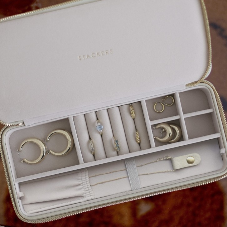 Stackers Oatmeal Sleek Necklace Zipped Travel Jewellery Box
