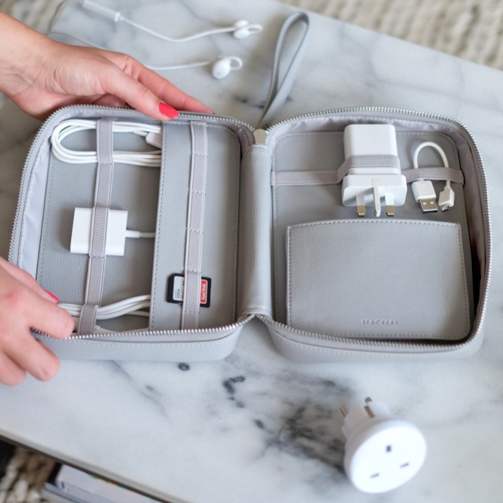 Stackers Borsa organizzatrice per cavi grigio ciottolo