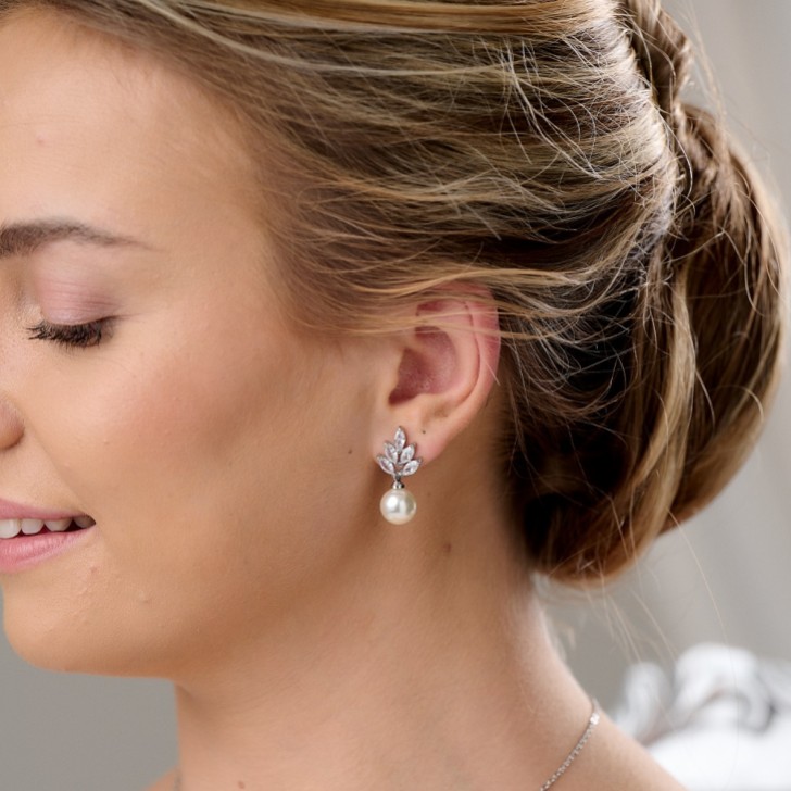 Vienna Vintage Pearl Drop Wedding Earrings