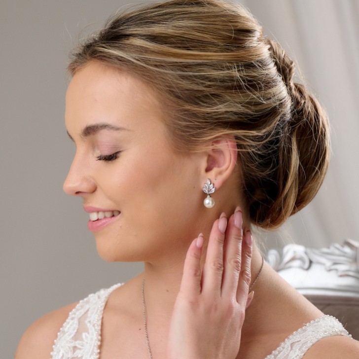 Vienna Vintage Pearl Drop Wedding Earrings