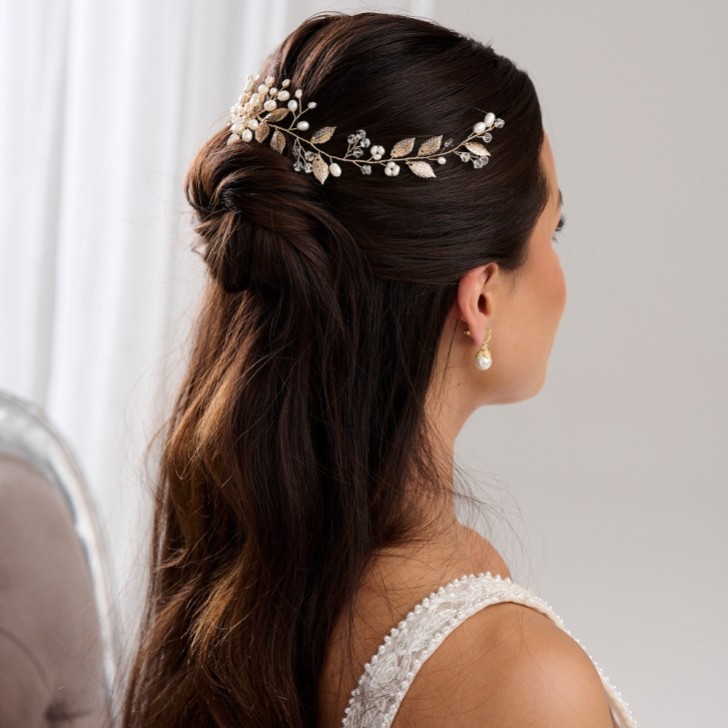 Woodland Dream Gold Leaves and Freshwater Pearl Hair Vine