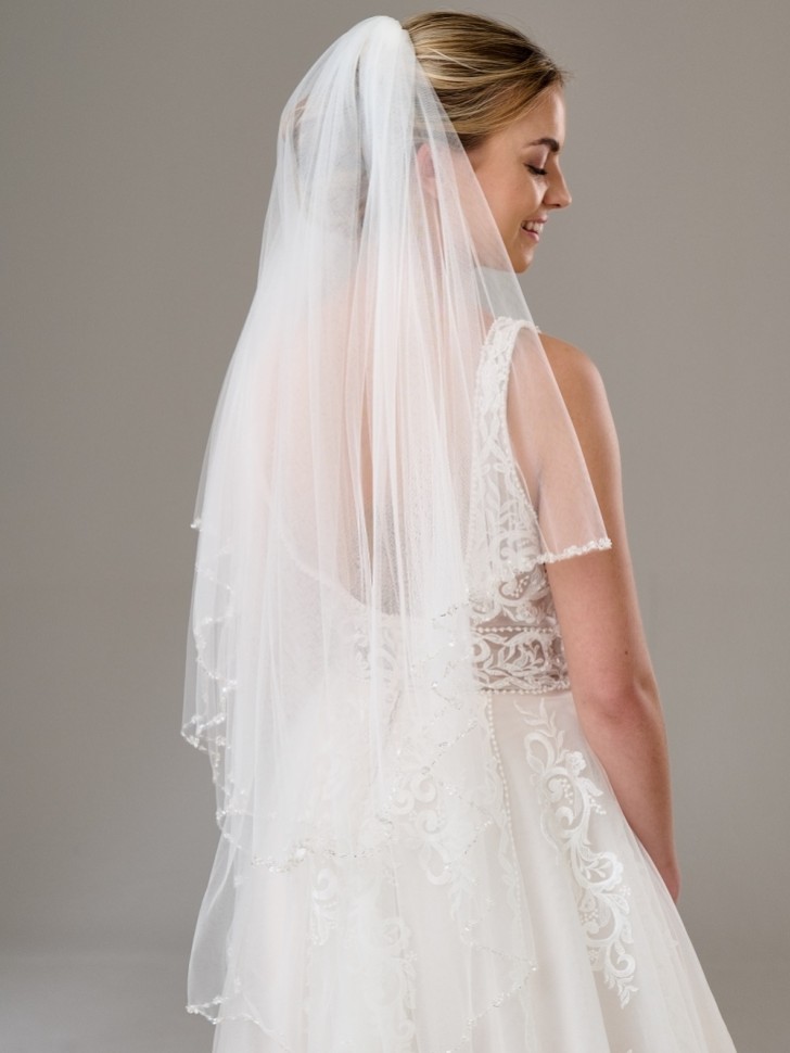 Arlington Zweistöckige Perle und Pailletten Rand Brautschleier