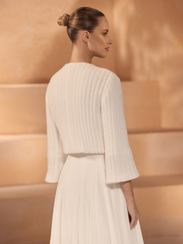 Bianco Ivory Knitted Three Quarter Sleeve Bridal Jacket E432