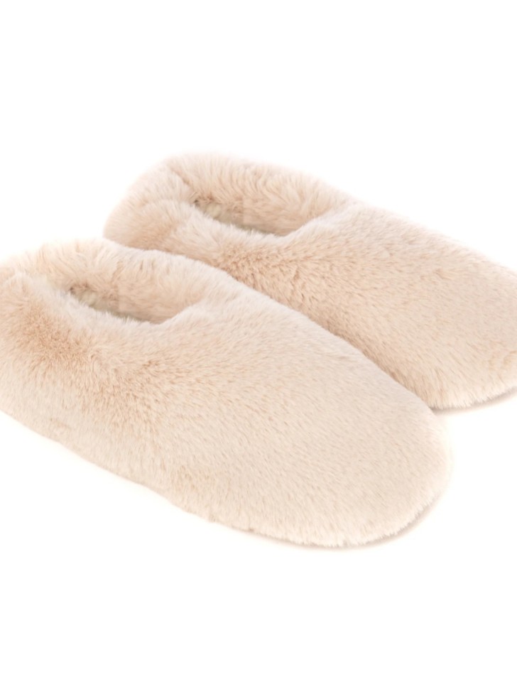 Helen Moore Chaussons en fausse fourrure beige