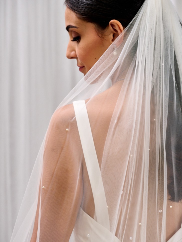 Henley Single Tier Italian Tulle Scattered Pearl and Crystal Veil