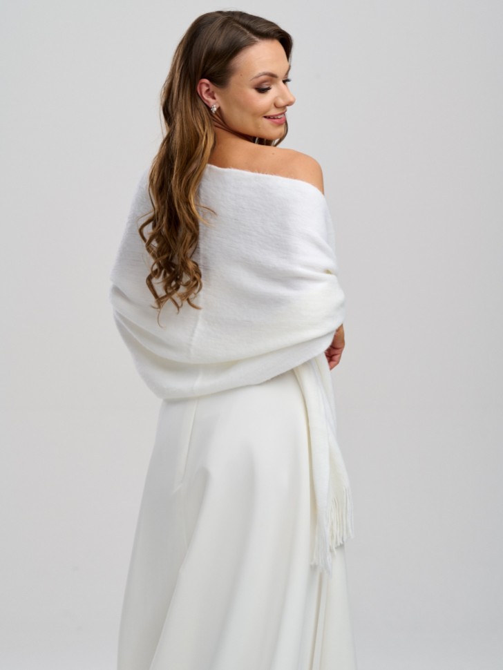Katya Ivory Knitted Wedding Shawl with Fringe