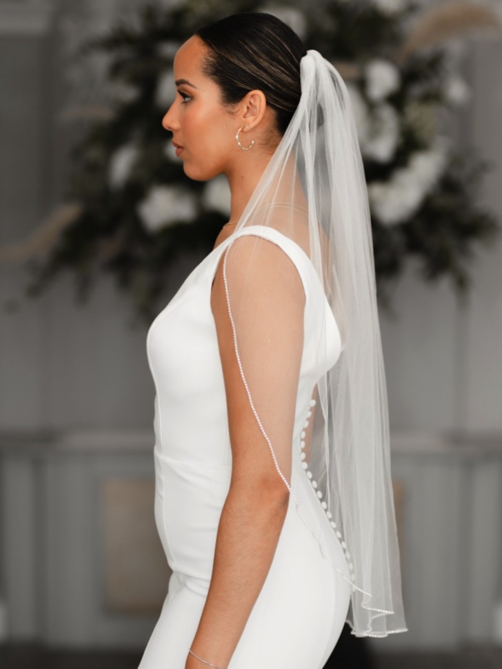 Linzi Jay Elfenbein einreihig Diamant Rand Brautschleier LA930